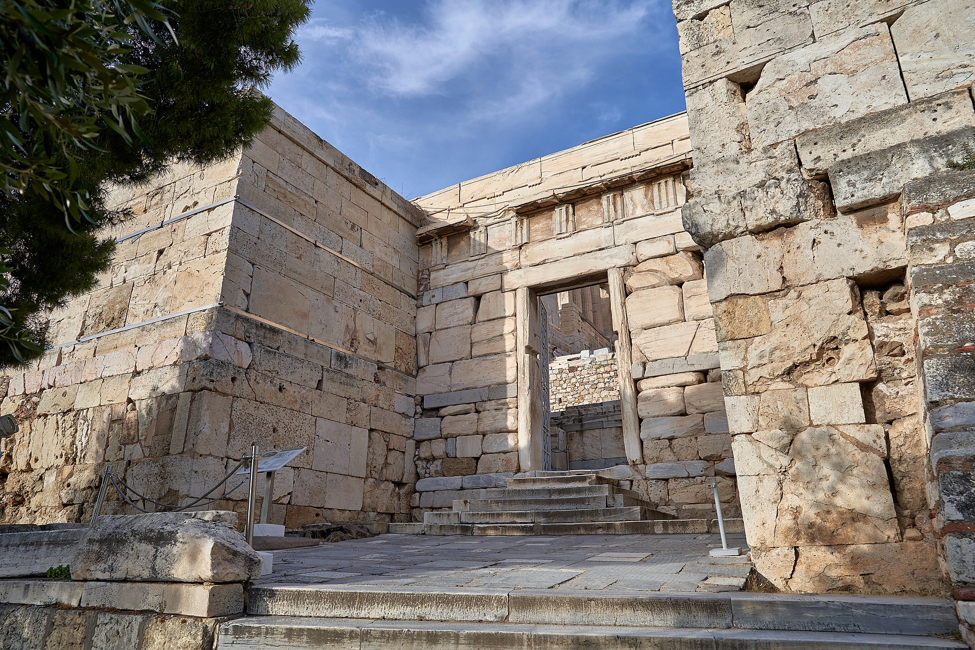 A Guide to the Acropolis, the Sacred Rock of Athens