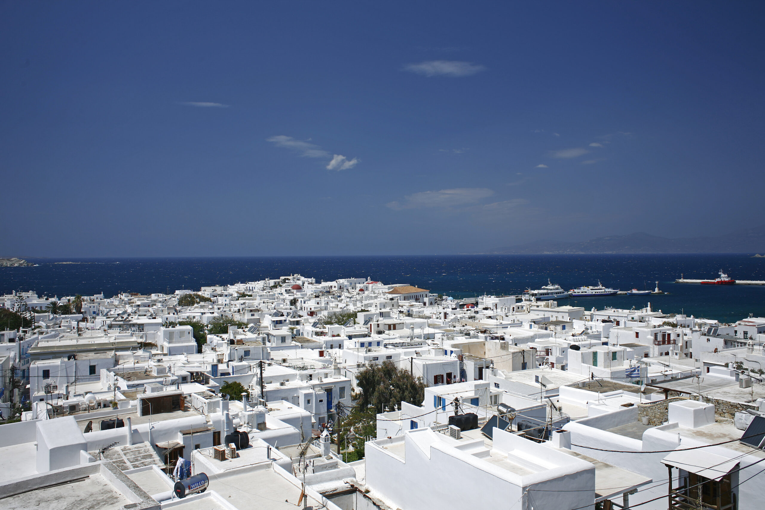 Ξυπόλητη πολυτέλεια: τάση που κερδίζει έδαφος στο luxury travel