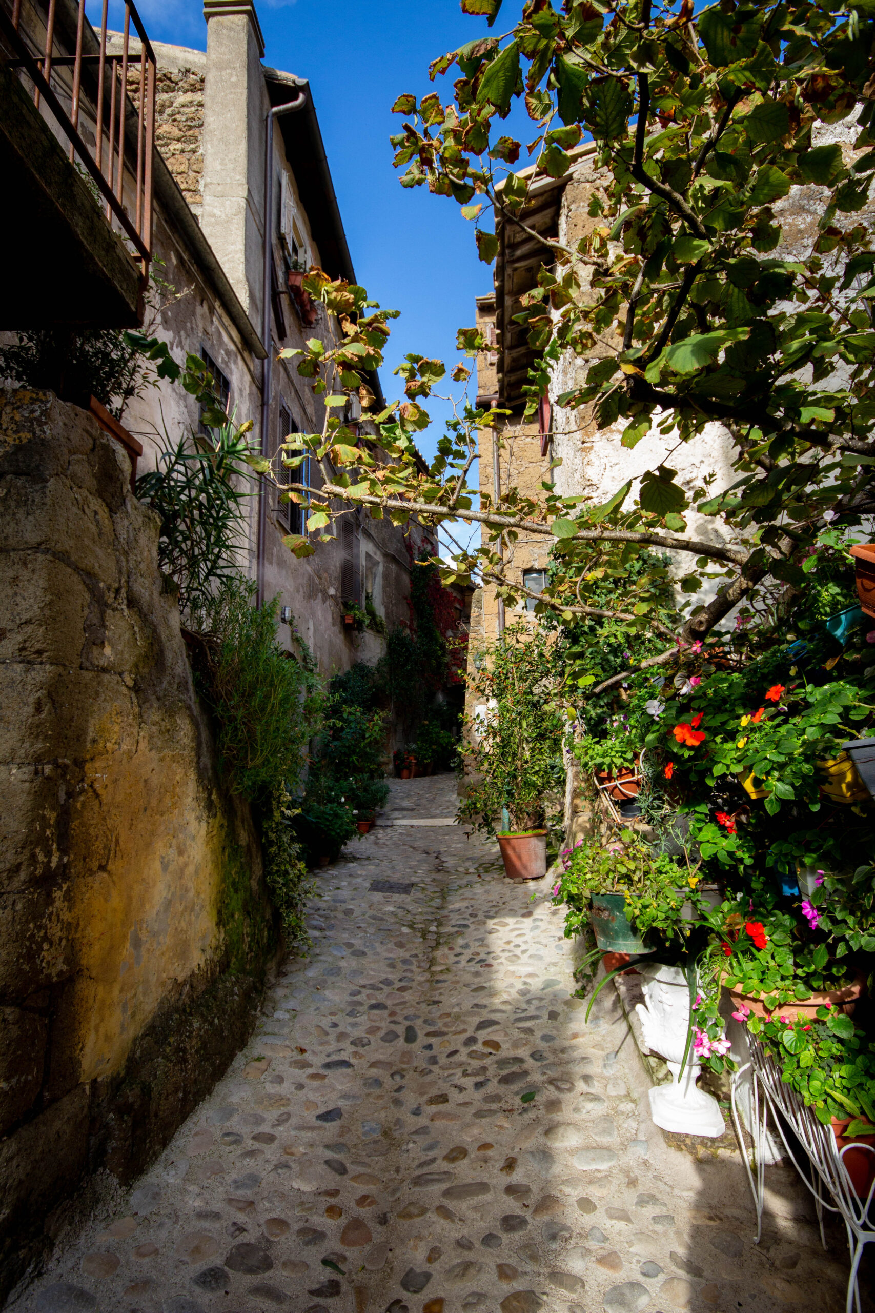 Calcata Vecchia -Tο μικρό πέτρινο χωριουδάκι της Ιταλίας | travel.gr