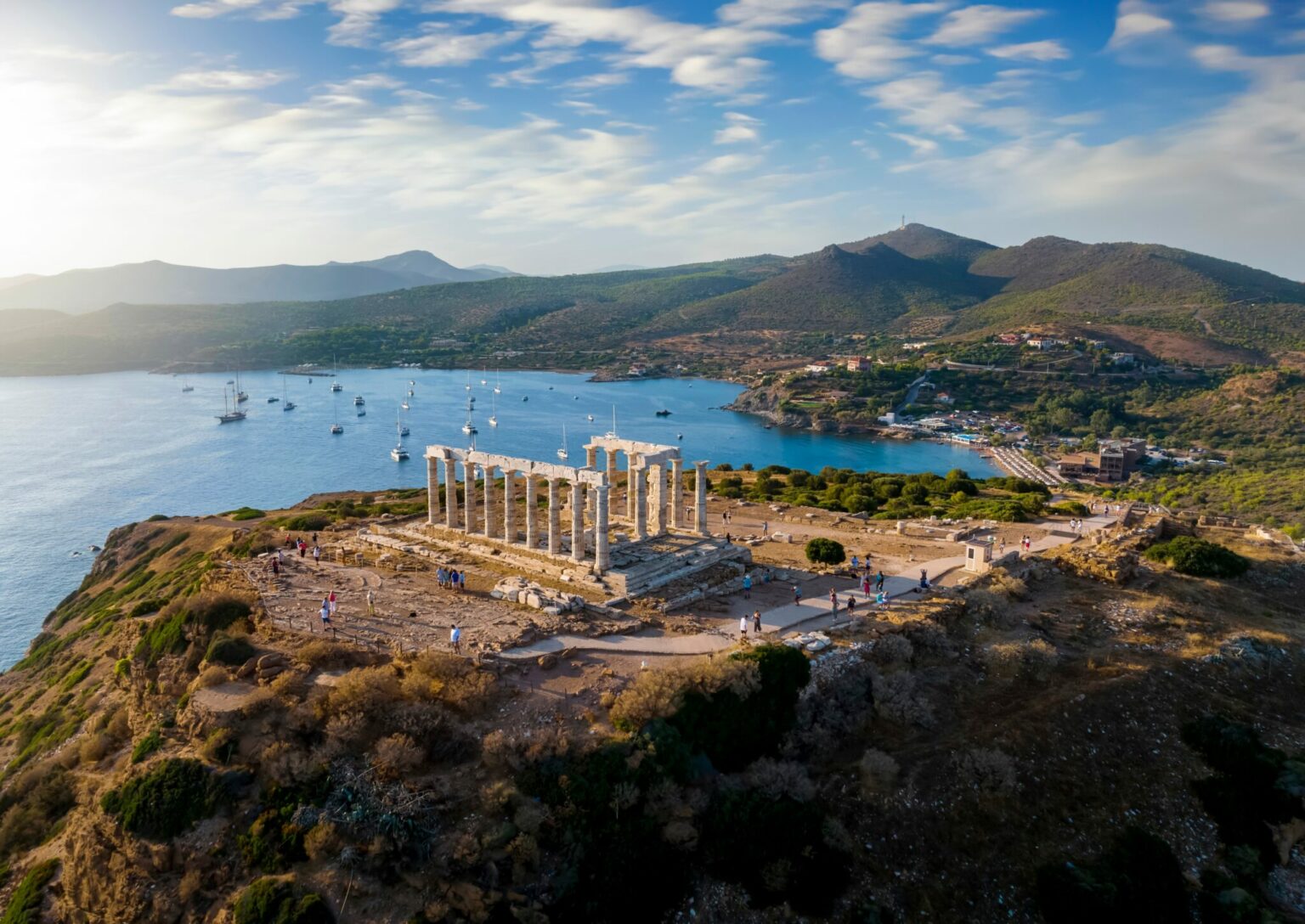 Σούνιο: Η ορίτζιναλ Ριβιέρα | travel.gr