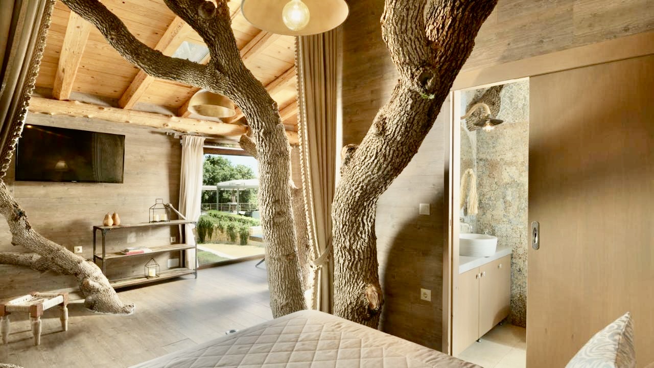 10 Unique Treehouses In Greece / Stolidi mou